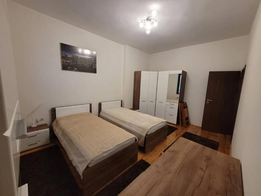 Luxury Centre * София